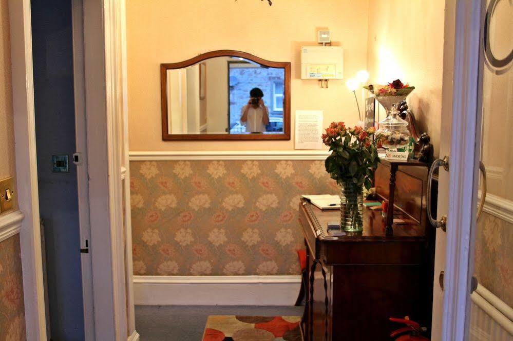 Crown Guesthouse Inverness Exterior photo